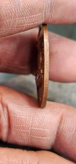 เหรียญเจริญพรบนหลวงปู่ทิมวัดระหารไร่ปี2517 รูปที่ 7