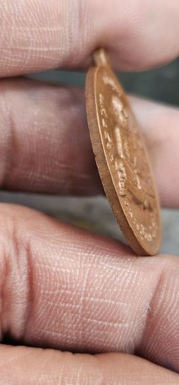 เหรียญเจริญพรบนหลวงปู่ทิมวัดระหารไร่ปี2517 รูปที่ 12