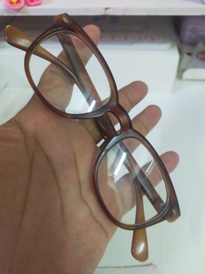 แว่นตา Rayban ขนาด 48 20-145 เลนส์ สายตาสั้น 150 เอาไปตัดใส่เลนส์ใหม่ได้เลยครับ