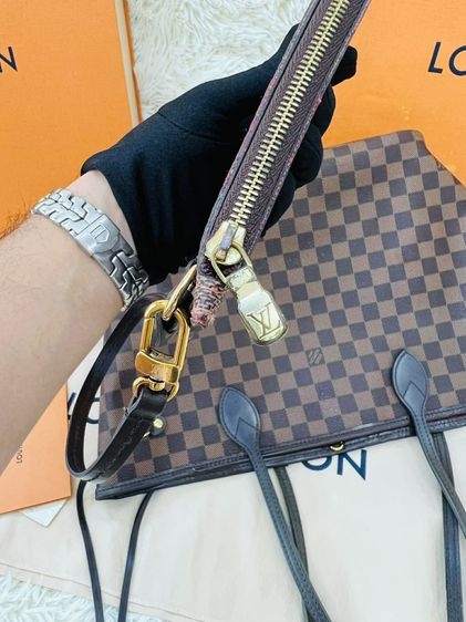 กระเป๋า LV Neverfull MM Damier DC20 สภาพใช้งาน รูปที่ 5