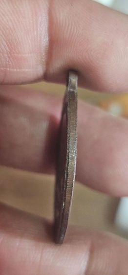 เหรียญหลวงพ่อกวยจตุรพิธพรชัยทปี2518 รูปที่ 7