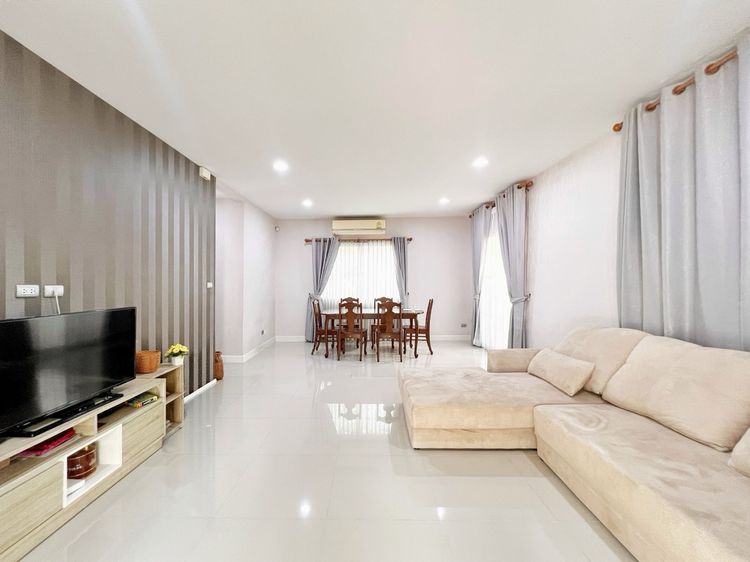 Property Perfect มีบางส่วน 2016 ขาย เพอร์เฟค เพลส รามคำแหง-สุวรรณภูมิ 3 (ซอยรามคำแหง 174) Perfect Place Ramkhamheang-Suvarnabhumi 3 รูปที่ 3