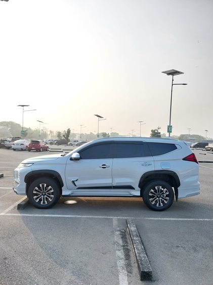 Mitsubishi Pajero Sport 2022 2.4 GT Premium 4WD Utility-car ดีเซล ไม่ติดแก๊ส เกียร์อัตโนมัติ ขาว รูปที่ 3