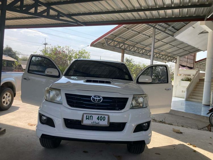 Toyota Hilux Vigo Champ 2014 Smart Cab 2.5 E Prerunner Pickup ดีเซล ไม่ติดแก๊ส เกียร์อัตโนมัติ ขาว รูปที่ 3