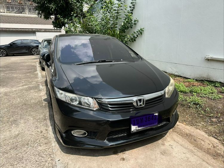 Honda Civic 2012 1.8 ES i-VTEC Sedan เบนซิน ไม่ติดแก๊ส เกียร์อัตโนมัติ ดำ รูปที่ 2