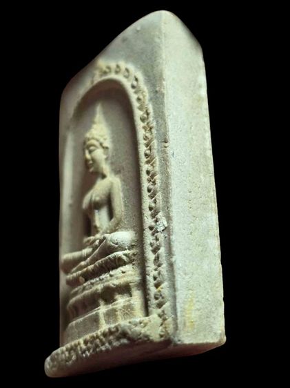 พระสมเด็จไร่วารี หลวงปู่ทิม วัดละหารไร่ ปี 2517 รูปที่ 3