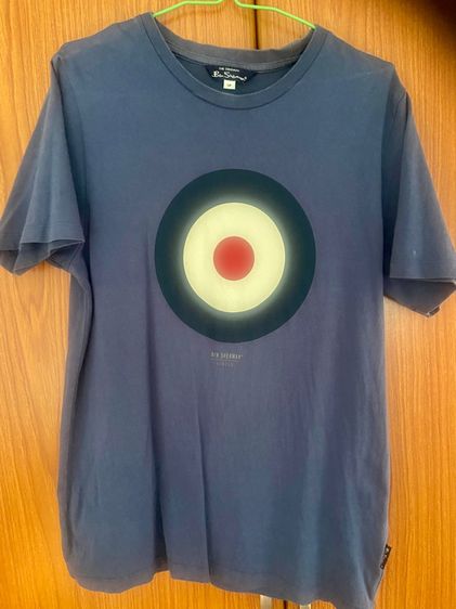 เสื้อยืด