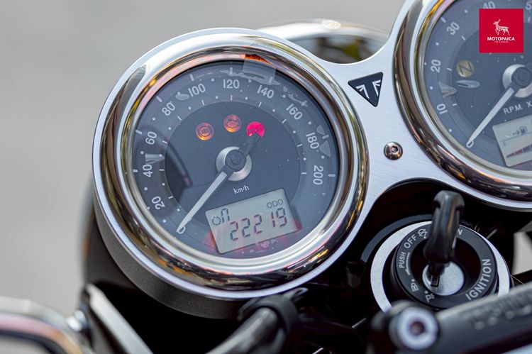 Triumph Bonneville T100 ปี2019 มือเดียว วิ่ง22,000Km. ท่อVance and Hines รูปที่ 5