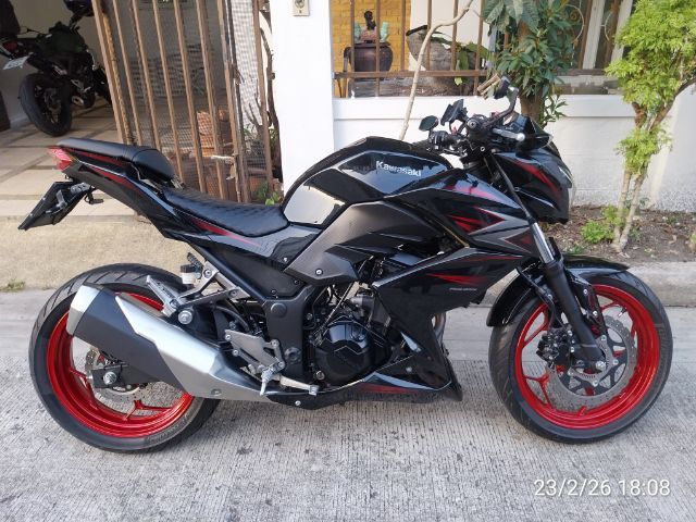 Z300 สภาพป้ายแดง ท้าพิสูจน์ ไมค์แท้ มีบุ๊คเซอร์วิส