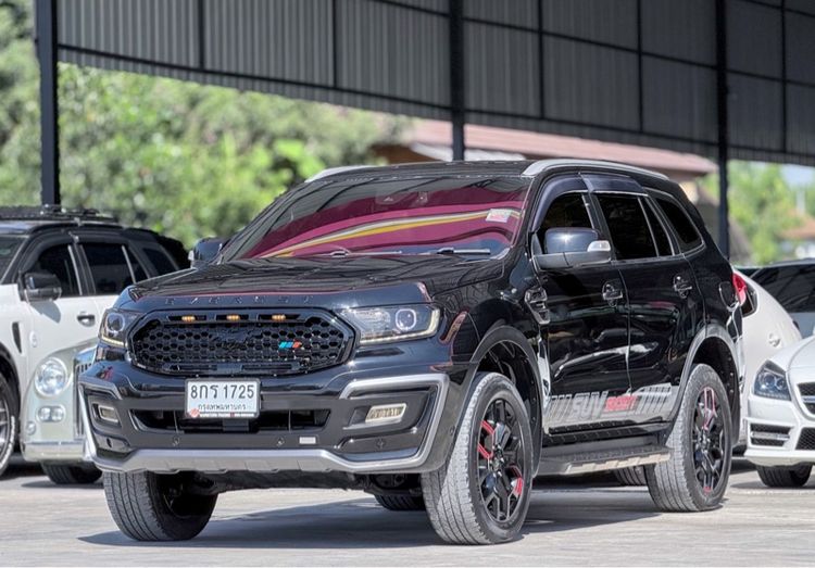 รถ Ford Everest 2.0 Turbo Titanium+ สี ดำ