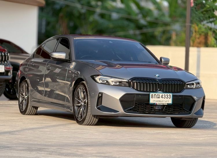 รถ BMW Series 3 320Li สี เทา