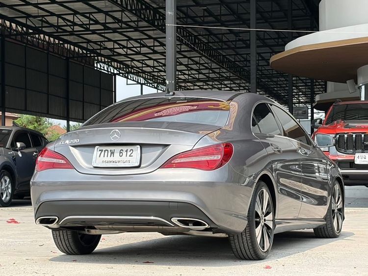 Mercedes-Benz CLA-Class 2018 CLA200 Sedan เบนซิน ไม่ติดแก๊ส เกียร์อัตโนมัติ เทา รูปที่ 4