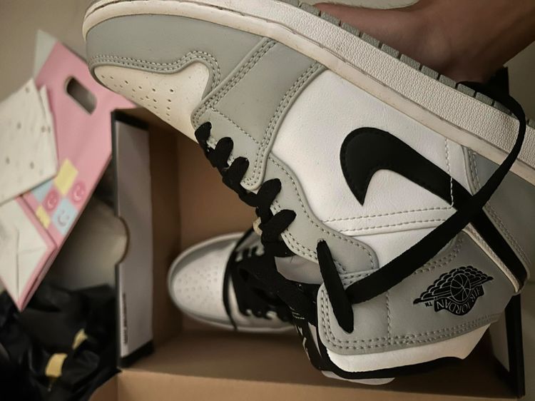 Nike Air Jordan 1 Mid LT smoke grey รูปที่ 3