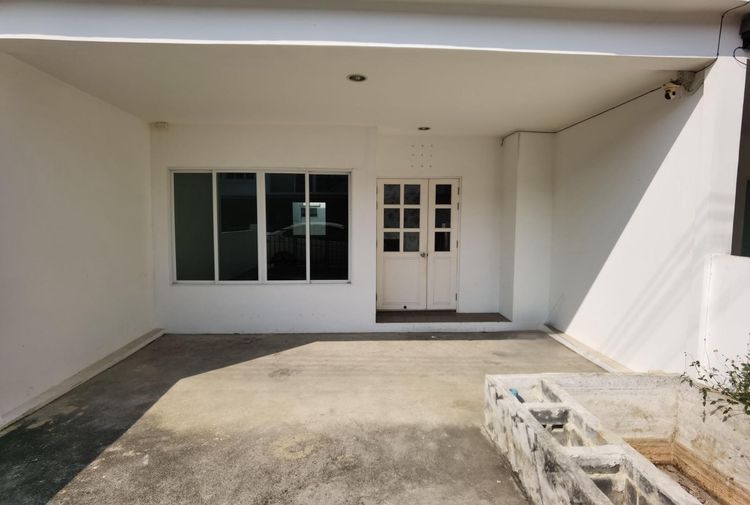 💟 ทาวน์เฮ้าส์ 2 ชั้น โครงการร่มไม้โรจนะ 1 💟 รูปที่ 2