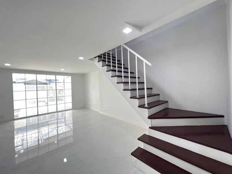 💟 ทาวน์เฮ้าส์ โครงการฉัตรณรงค์เพลส สมุทรปราการ : ปรับปรุงใหม่ 💟 รูปที่ 4