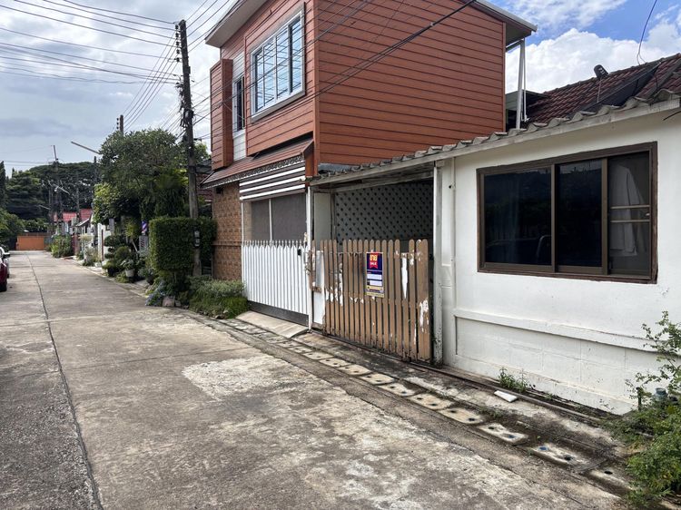 💟 ทาวน์เฮ้าส์ โครงการทิพย์ภมร เชียงใหม่ 💟 รูปที่ 2