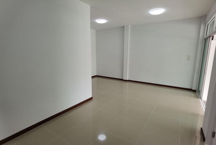 💟 ทาวน์เฮ้าส์ โครงการซิตี้โฮม 2 บางปะอิน : ปรับปรุงใหม่ 💟 รูปที่ 4