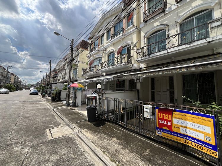 ð āļāļēāļ§āļāđāđāļŪāļēāļŠāđ 3 āļāļąāđāļ āđāļāļĢāļāļāļēāļĢāļāļĨāļēāļāđāļĄāļ·āļāļ āđāļāļāļ°āļāļēāļĢāļĩāļŠ āļāļĢāļ°āļĢāļēāļĄ 9-āļĢāļēāļĄāļāļģāđāļŦāļ ð āļĢāļđāļāļāļĩāđ 2