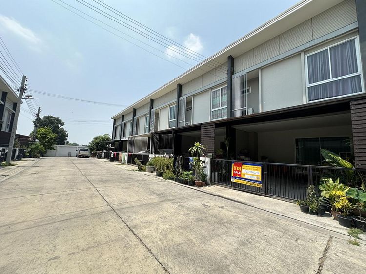 💟 ทาวน์เฮ้าส์ โครงการธงสิริ 3 ไทรน้อย 💟 รูปที่ 3