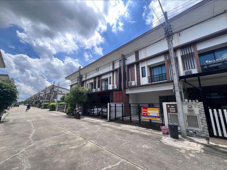 💟 ทาวน์เฮ้าส์ 2 ชั้น โครงการบ้านฟ้าปิยรมย์ นีว่า (เฟส 14) 💟 รูปที่ 2