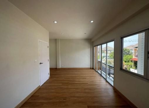 💟 ทาวน์เฮ้าส์ โครงการกัลปพฤกษ์ แกรนด์การ์เด้นท์ บางพลี : ปรับปรุงใหม่ 💟 รูปที่ 4