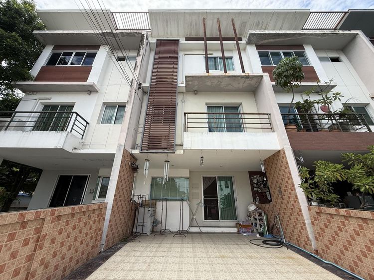 💟 ทาวน์เฮ้าส์ 3 ชั้น โครงการเนอวาน่าพาร์คสุขุมวิท77 💟 รูปที่ 2