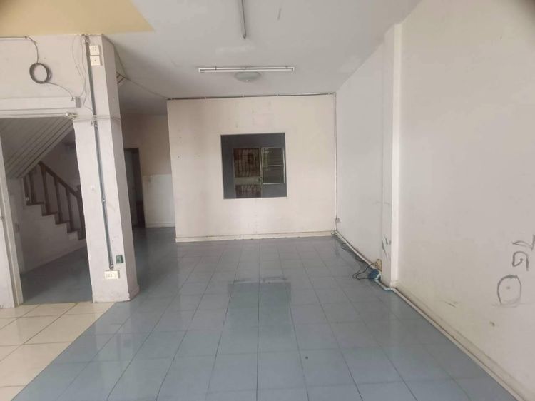 💟 ทาวน์เฮ้าส์ 2 ชั้น โครงการบ้านฟ้าปิยรมย์ เรือนหลวง (เฟส 1) 💟 รูปที่ 2