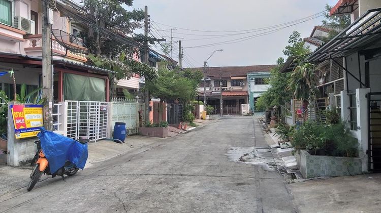 💟 ทาวน์เฮ้าส์ โครงการเกร็ดแก้ว การ์เด้นท์ 5 นนทบุรี 💟