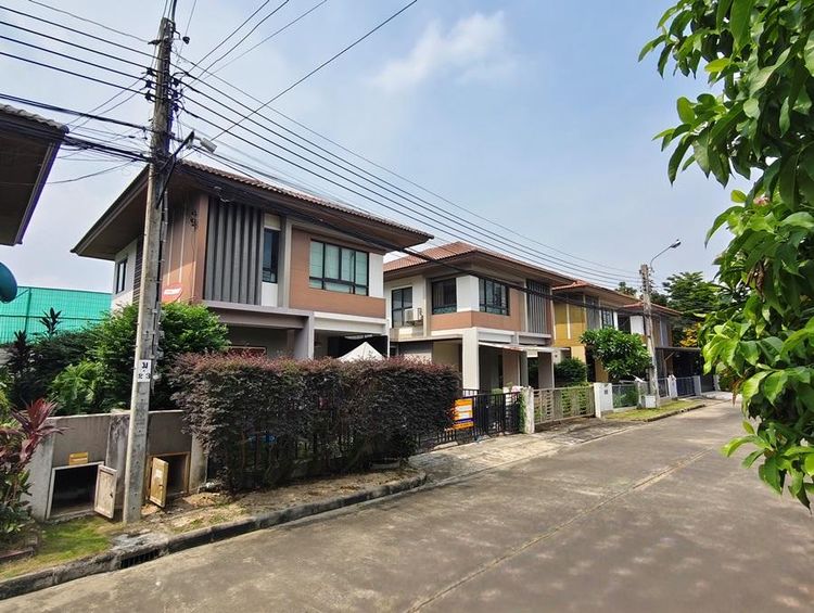 💟 บ้านเดี่ยว 2 ชั้น โครงการหมู่บ้านพร้อมพัฒน์ ไพร์ม 💟 รูปที่ 2