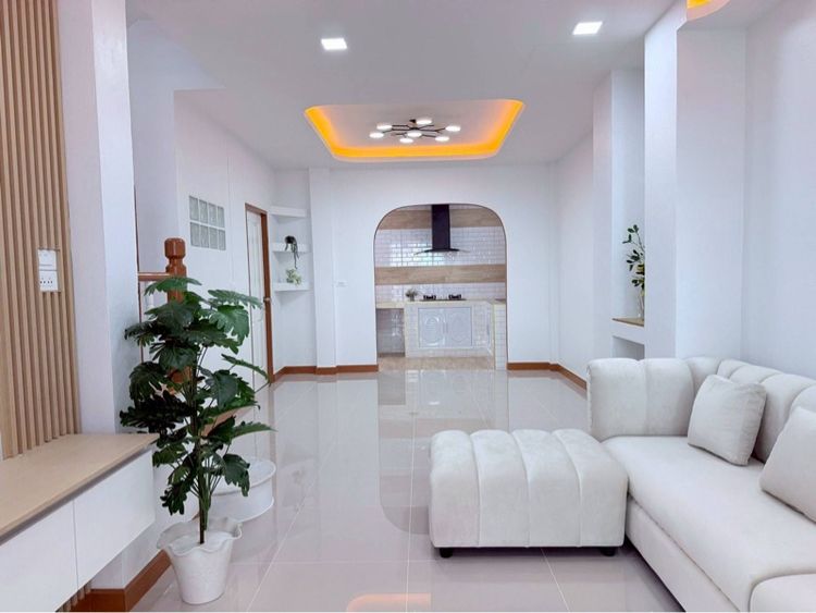 ตกแต่งครบ ใช่ ทาวน์เฮ้าส์ 2 ชั้น ทำเลสายไหม หมู่บ้านณัฐกานต์ รูปที่ 4