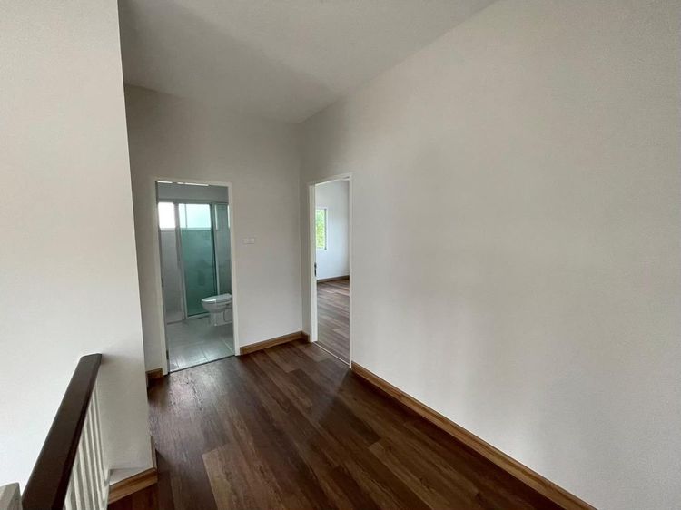 ð āļāđāļēāļāđāļāļĩāđāļĒāļ§ 2 āļāļąāđāļ āđāļāļĢāļāļāļēāļĢāđāļāļĢāļāļāđ āļĄāļāļĩāļĢāļīāļāļāļĢāđ āļĻāļĢāļĩāļĢāļēāļāļē āļāļĨāļāļļāļĢāļĩ : āļāļĢāļąāļāļāļĢāļļāļāđāļŦāļĄāđ ð āļĢāļđāļāļāļĩāđ 3