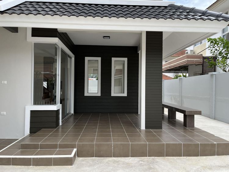 💟 บ้านเดี่ยว 2 ชั้น กลางสวนโรงโป๊ะ ชลบุรี : ปรับปรุงใหม่ 💟 รูปที่ 2