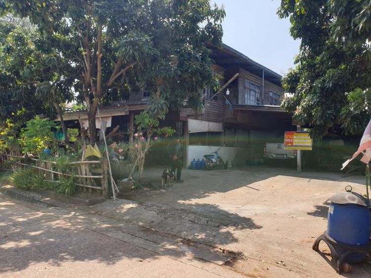 💟 บ้านครึ่งตึกครึ่งไม้ 2 ชั้น หนองบัวลำภู 💟 รูปที่ 4