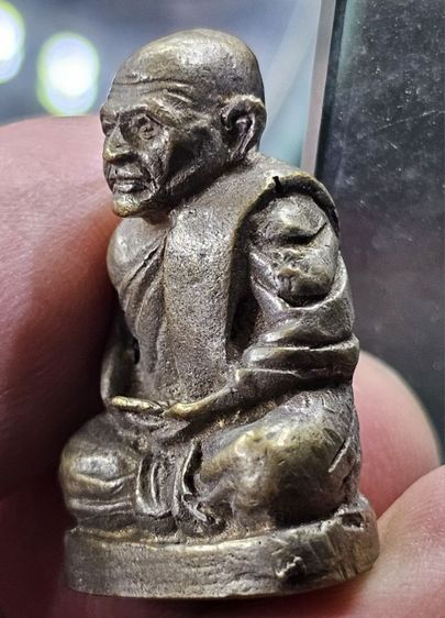 หลวงพ่อเงิน วัดบางคลาน พิมพ์หน้าฝรั่ง เนื้ออัลปาก้า อุดกริ่งทองแดง เสาร์ห้า ปี 2516 วัดท้ายน้ำ สวยเดิม รูปที่ 3