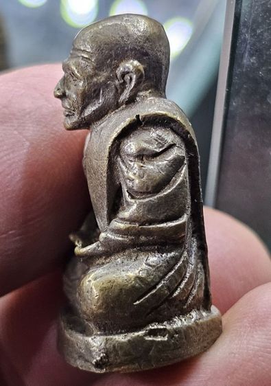 หลวงพ่อเงิน วัดบางคลาน พิมพ์หน้าฝรั่ง เนื้ออัลปาก้า อุดกริ่งทองแดง เสาร์ห้า ปี 2516 วัดท้ายน้ำ สวยเดิม รูปที่ 5