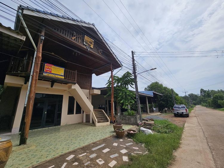 💟 บ้านเดี่ยวครึ่งตึกครึ่งไม้ 2 ชั้น ปราจีนบุรี 💟 รูปที่ 2