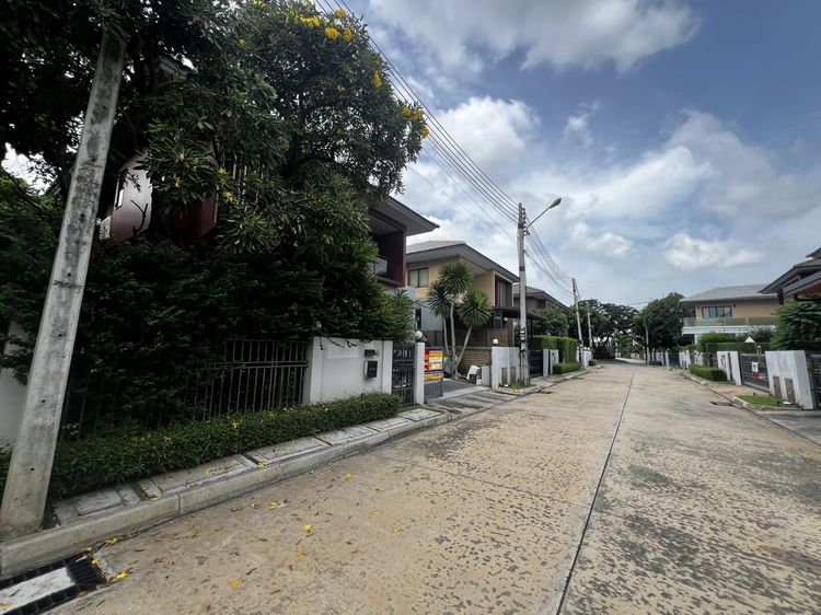 ð āļāđāļēāļāđāļāļĩāđāļĒāļ§ 2 āļāļąāđāļ āđāļāļĢāļāļāļēāļĢāļāļļāļĢāļēāļŠāļīāļĢāļī āļĢāļąāļāļŠāļīāļ ð āļĢāļđāļāļāļĩāđ 2