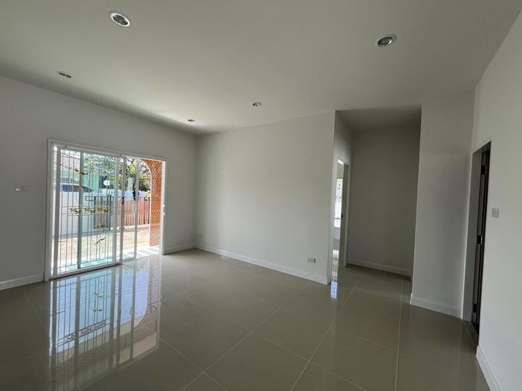 ð āļāđāļēāļāđāļāļāļāļąāđāļāđāļāļĩāļĒāļ§ āđāļāļĢāļāļāļēāļĢāļāđāļēāļāļāļĩāļ§āļē āļĢāļēāļāļāļļāļĢāļĩ ð āļĢāļđāļāļāļĩāđ 3