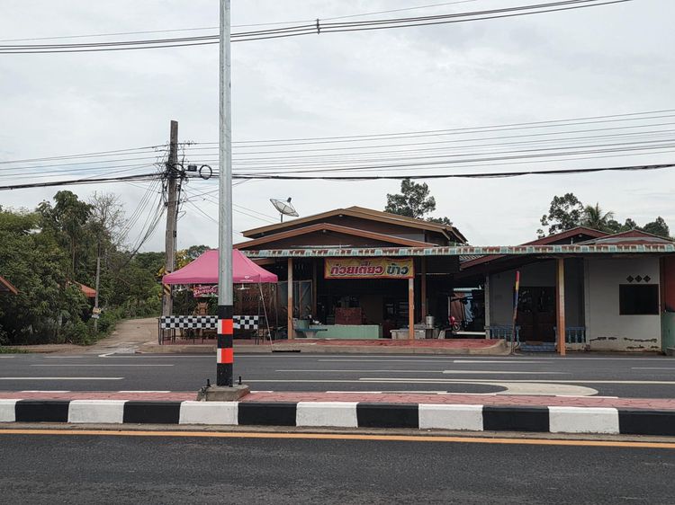 💟 บ้านครึ่งตึกครึ่งไม้ 2 ชั้น บ้านไร่ อุทัยธานี 💟 รูปที่ 2