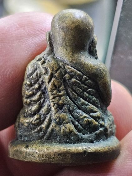 หลวงพ่อเงิน วัดบางคลาน พิมพ์นิยม พิมพ์ลายดอกจิก  รูปที่ 2