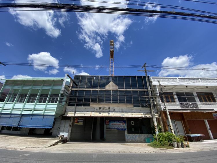 💟 อาคารสำนักงาน ลำพูน 💟