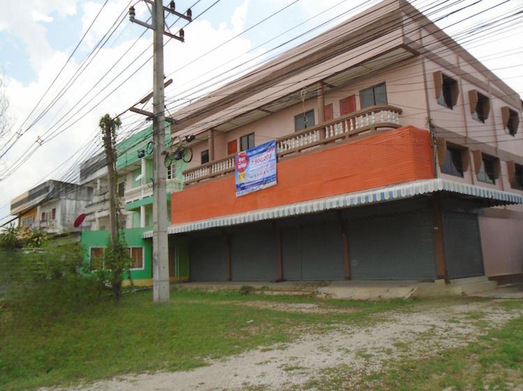 💟 อาคารพาณิชย์ ห้างฉัตร 💟