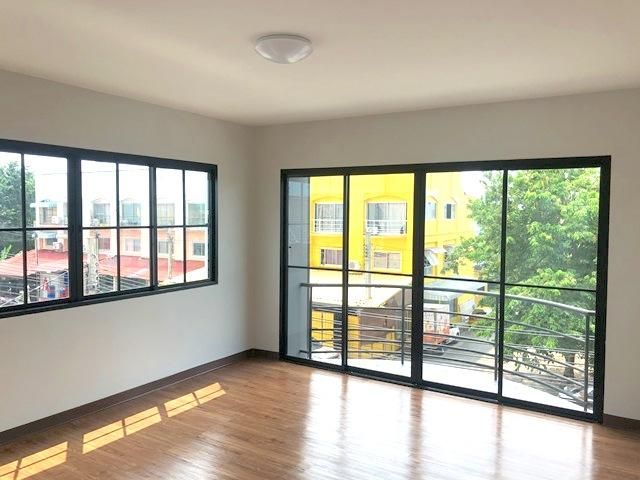 💟 อาคารพาณิชย์ โครงการซอยรุ่งเรือง 8 บางบัวทอง 💟 รูปที่ 3