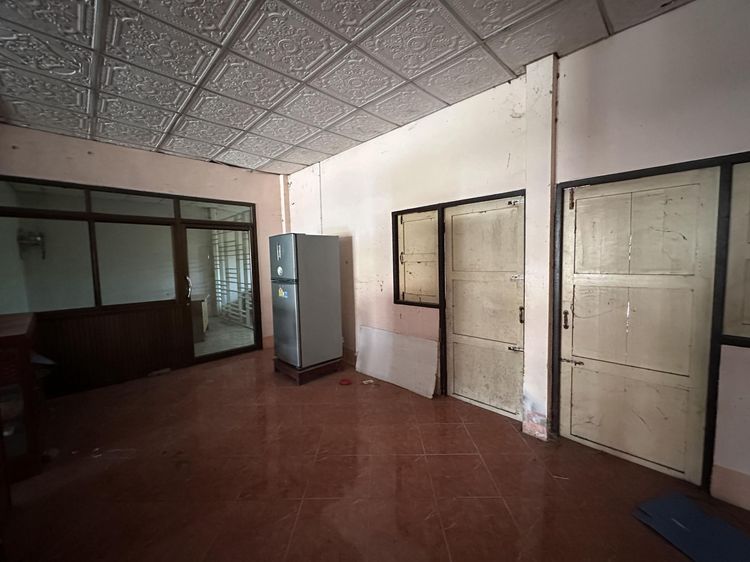 💟 อาคารพาณิชย์ ติดกับถนนสายเลี่ยงเมืองโนนสูง นครราชสีมา 💟 รูปที่ 4