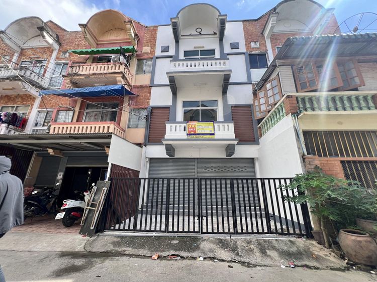 💟 อาคารพาณิชย์ 3 ชั้น เมืองเชียงใหม่ : ปรับปรุงใหม่ 💟