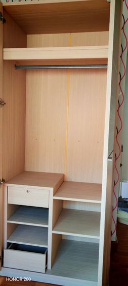 ขายตู้เสื้อผ้า SB furniture มือสองสไตร์มินิมอลสีlight oak วัสดุไม้ปาร์ติเกิล เคลือบผิว สภาพสวย  รับของที่เขตสายไหม รูปที่ 9