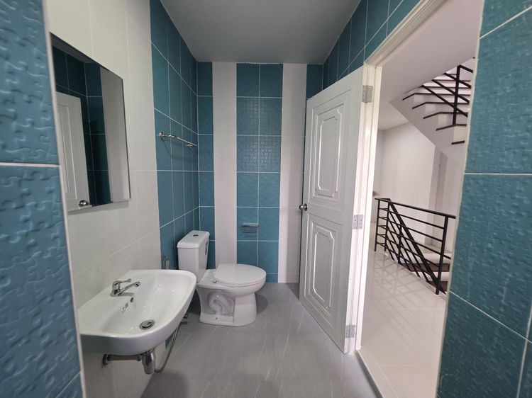 💟 อาคารพาณิชย์ เมืองนครสวรรค์ 💟 รูปที่ 4