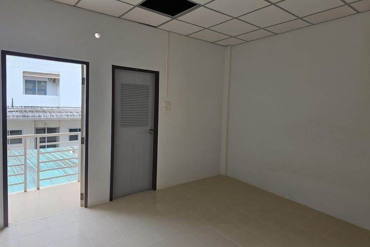 💟 อาคารพาณิชย์ โครงการศรีทองพาเลส เมืองสุราษฎร์ธานี 💟 รูปที่ 4