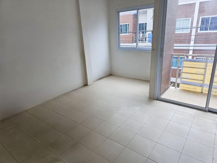 💟 อาคารพาณิชย์ โครงการศรีทองพาเลส เมืองสุราษฎร์ธานี 💟 รูปที่ 3