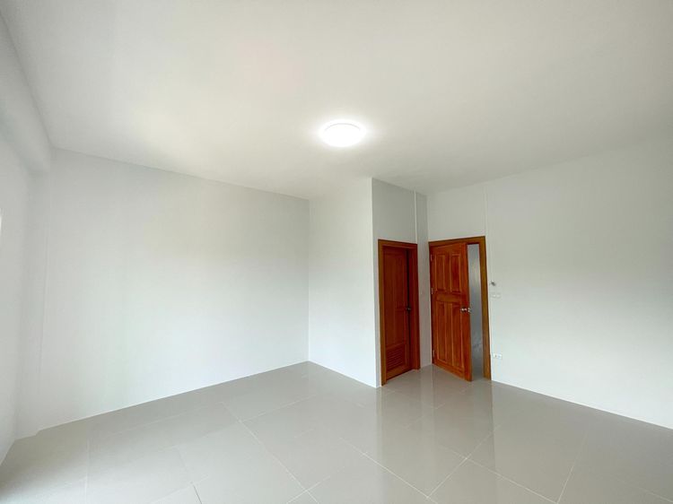 💟 อาคารพาณิชย์ โครงการพีเคธานี 5 เมืองอุดรธานี 💟 รูปที่ 4